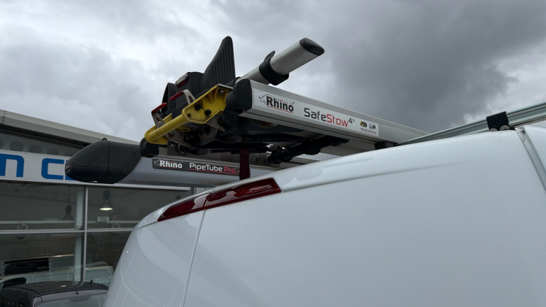 Ford Transit Custom 300 L1 Diesel Fwd 2.0 EcoBlue 130ps High Roof Leader Van